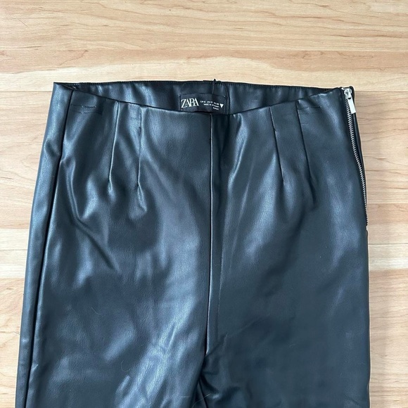 Black Zara mid rise faux leather pants - Picture 5 of 8